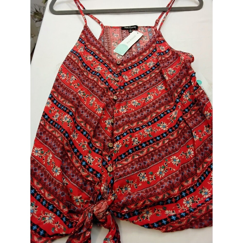 Stitch Fix Pink Clover Top size M NWT